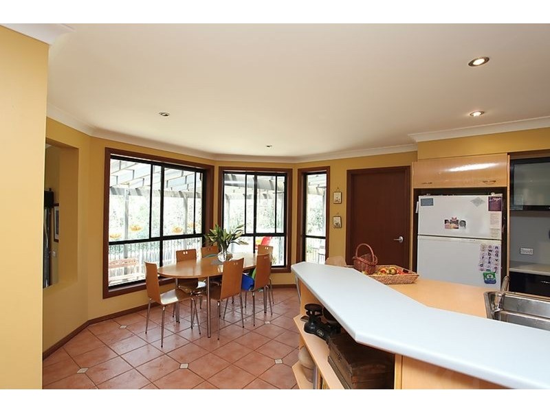 21 Lloyd Place, Casula NSW 2170