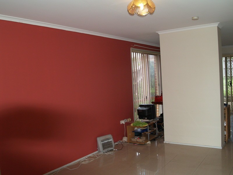 76 Cockatiel Circuit, Green Valley NSW 2168