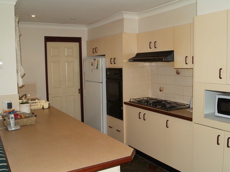 7 Heysen Place, Casula NSW 2170
