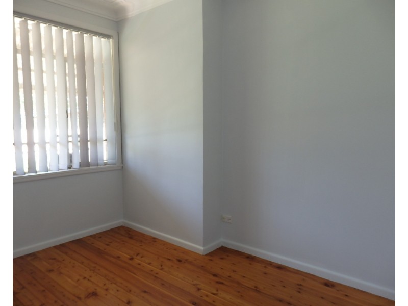 6 Dunmore Crescent, Casula NSW 2170