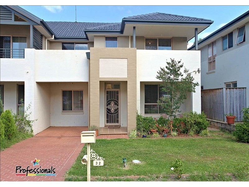 32 Roth  Street, Casula NSW 2170