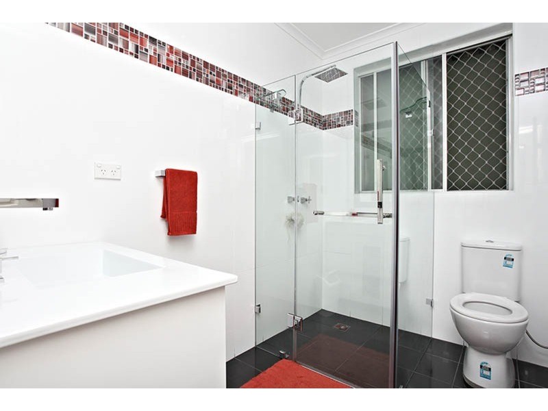 3/63 Ingham Drive, Casula NSW 2170