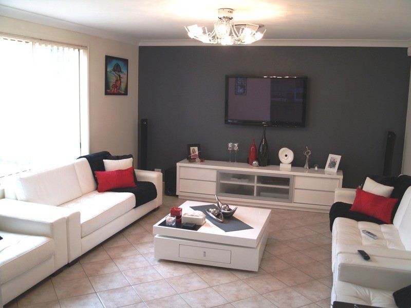 3 Badger Place, Green Valley NSW 2168