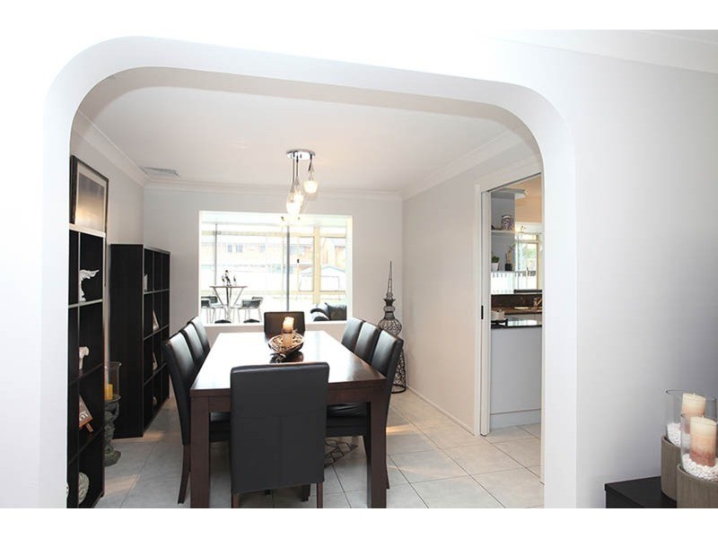 15 Demeyrick Avenue, Casula NSW 2170