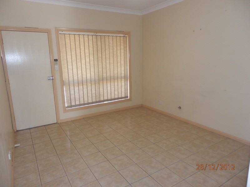 18C Kitson Way, Casula NSW 2170