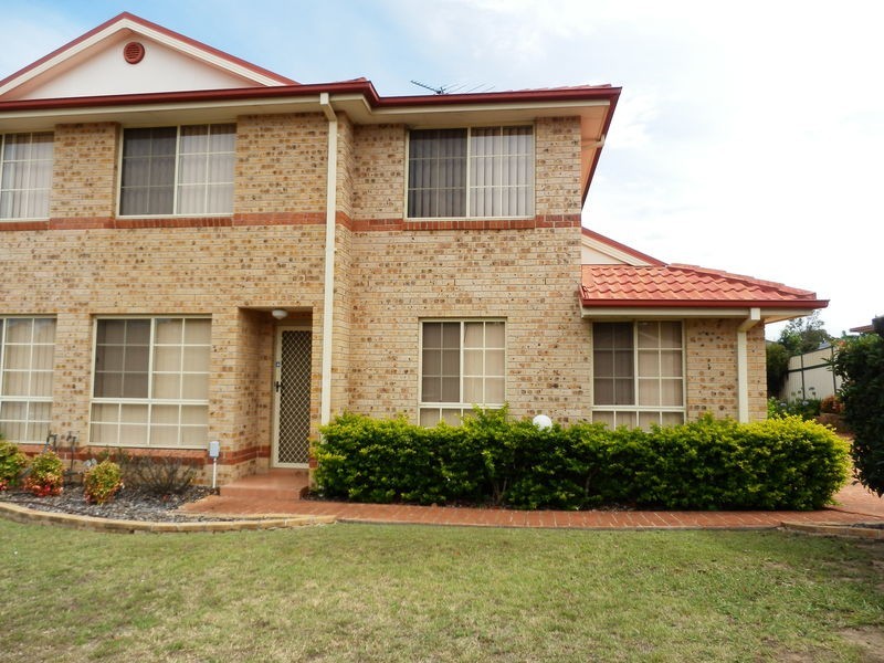 3/154-156 Leacocks Lane, Casula NSW 2170