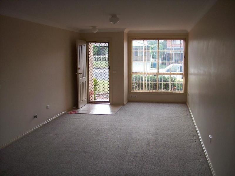 3/154-156 Leacocks Lane, Casula NSW 2170