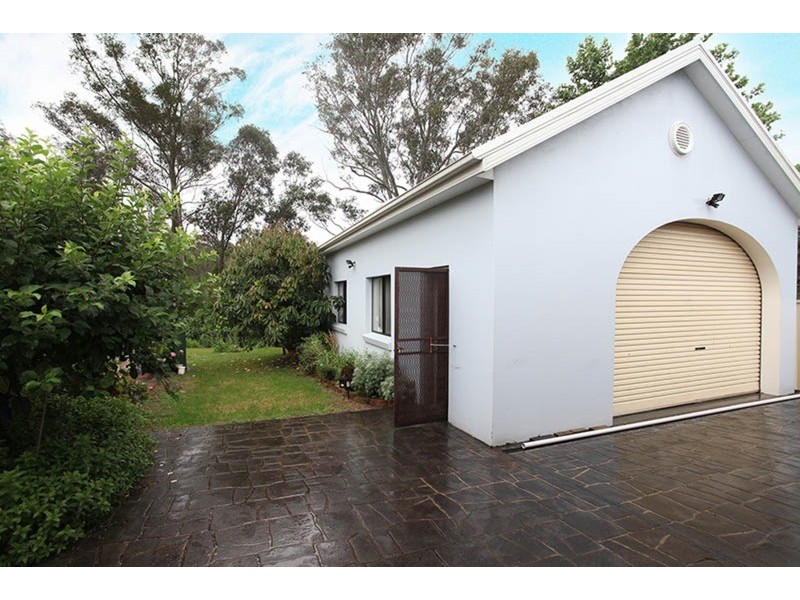 20 Mary Street, Macquarie Fields NSW 2564