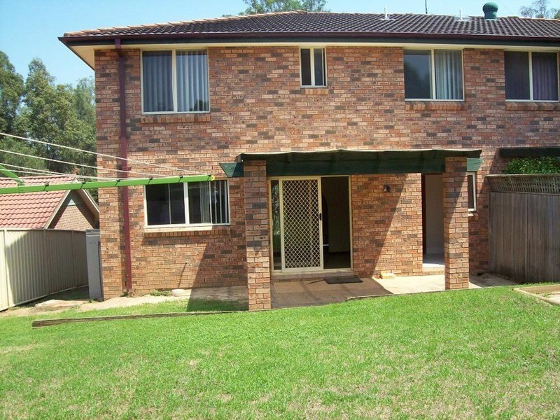 6B Cato Way, Casula NSW 2170