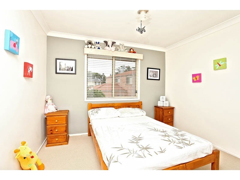 36 Kendall Drive, Casula NSW 2170