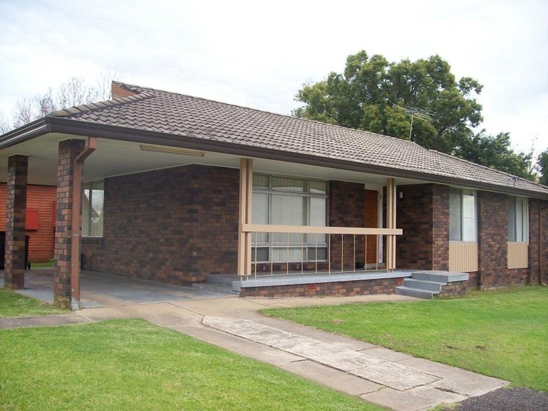 34 Box Road, Casula NSW 2170