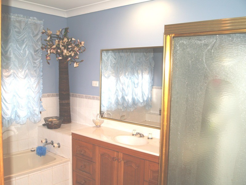 42 Guise Avenue, Casula NSW 2170