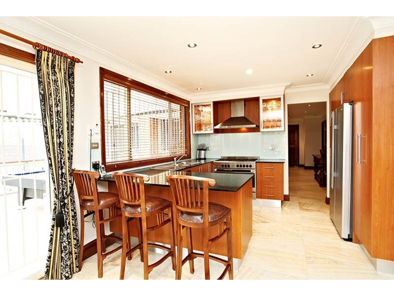 3 Popple Close, Casula NSW 2170