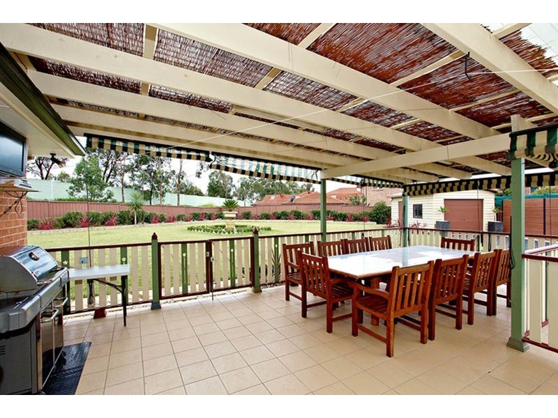 3 Popple Close, Casula NSW 2170