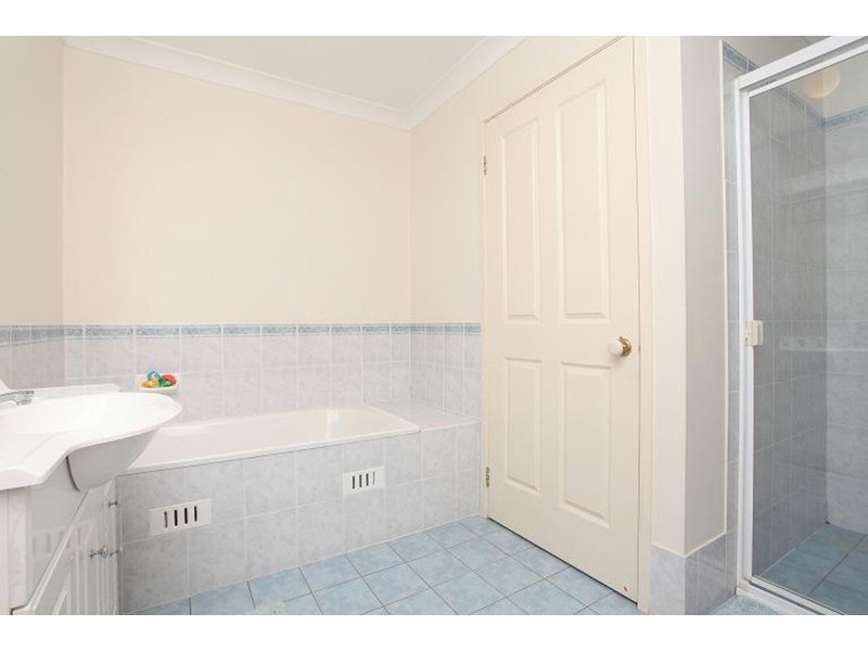 17/14 Pine Road, Casula NSW 2170