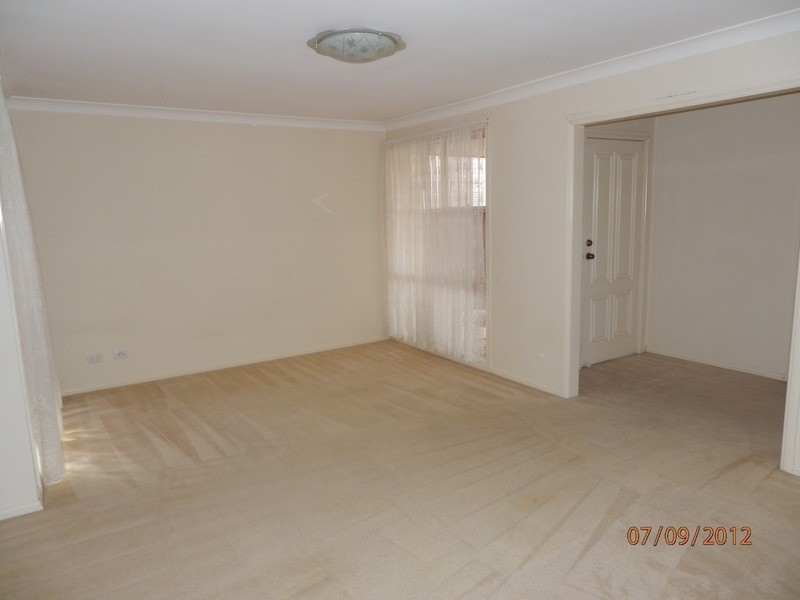 18 Foxgrove Avenue, Casula NSW 2170