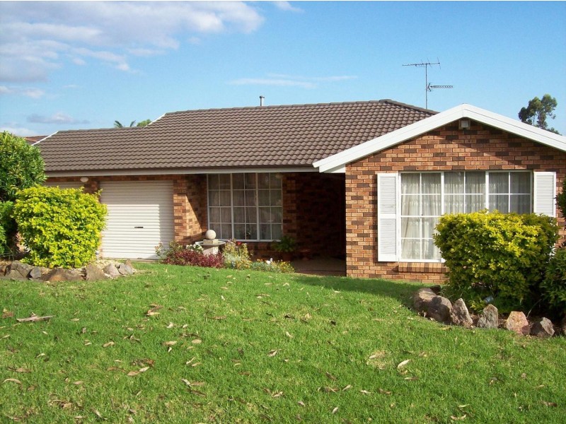 49 Kendall Drive, Casula NSW 2170