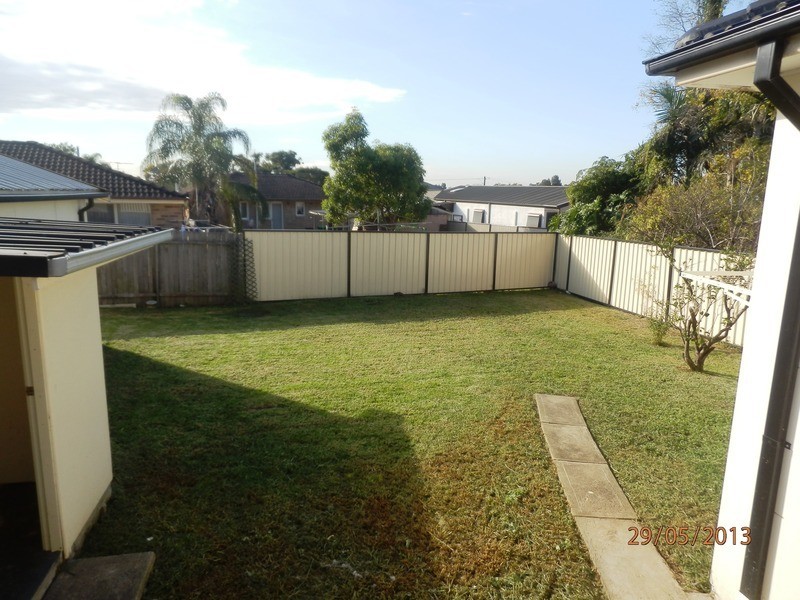 21 Gibson Avenue, Casula NSW 2170