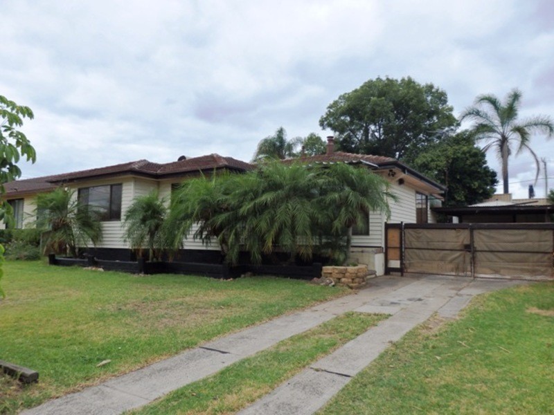 4 Hitter Avenue, Casula NSW 2170