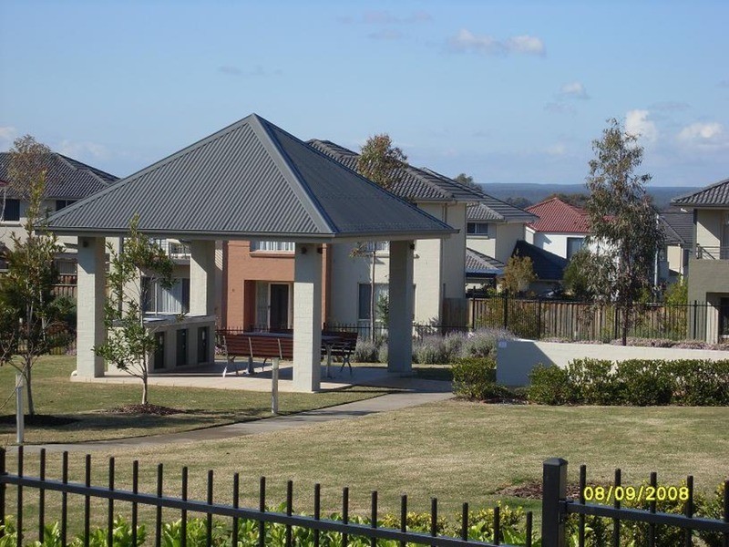 8 Neva Street, Glenfield NSW 2167