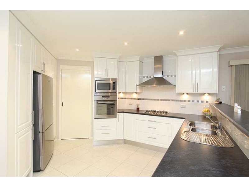 105 Leacocks Lane, Casula NSW 2170