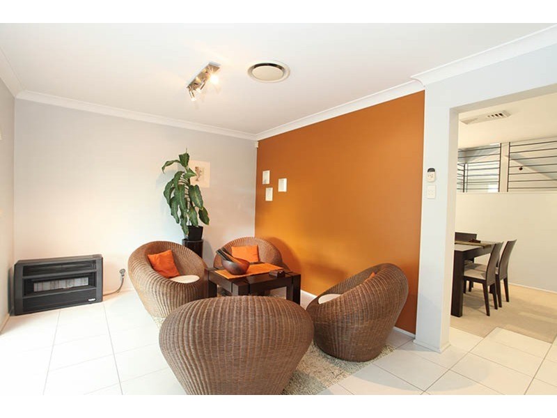 62 Flame Tree Street, Casula NSW 2170