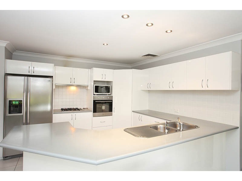 62 Flame Tree Street, Casula NSW 2170