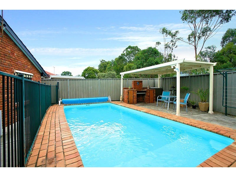 14 Brigalow Avenue, Casula NSW 2170