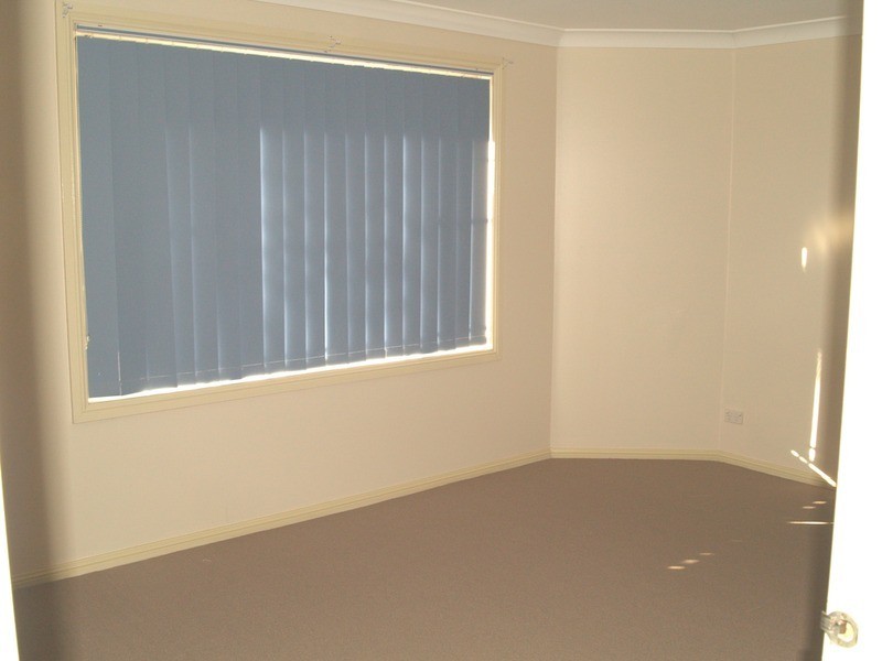 20B Ellis Crescent, Miller NSW 2168