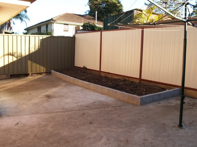 20B Ellis Crescent, Miller NSW 2168