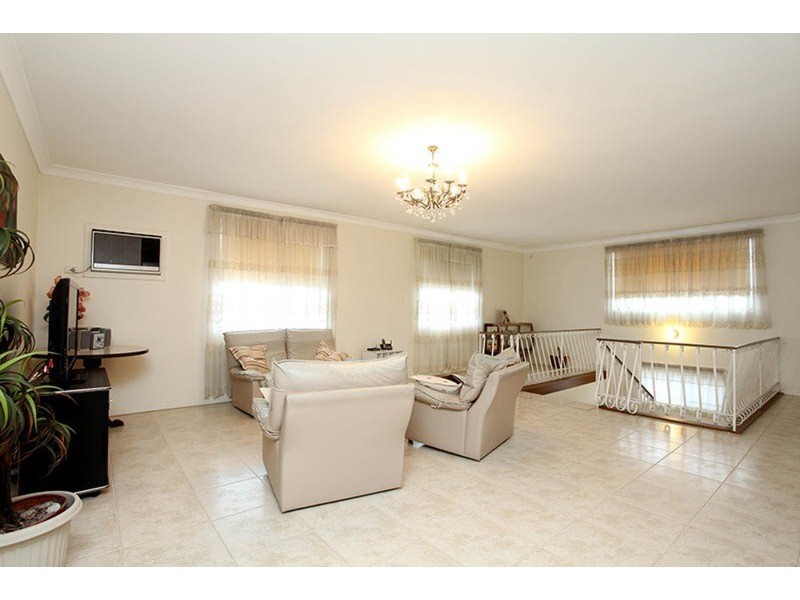 5 Congressional  Drive, Liverpool NSW 2170