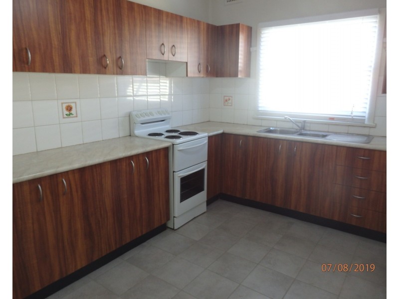 7 Ashcroft Avenue, Casula NSW 2170