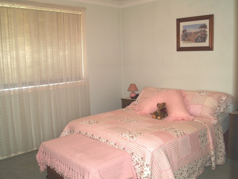 1/12 Sidney Place, Casula NSW 2170