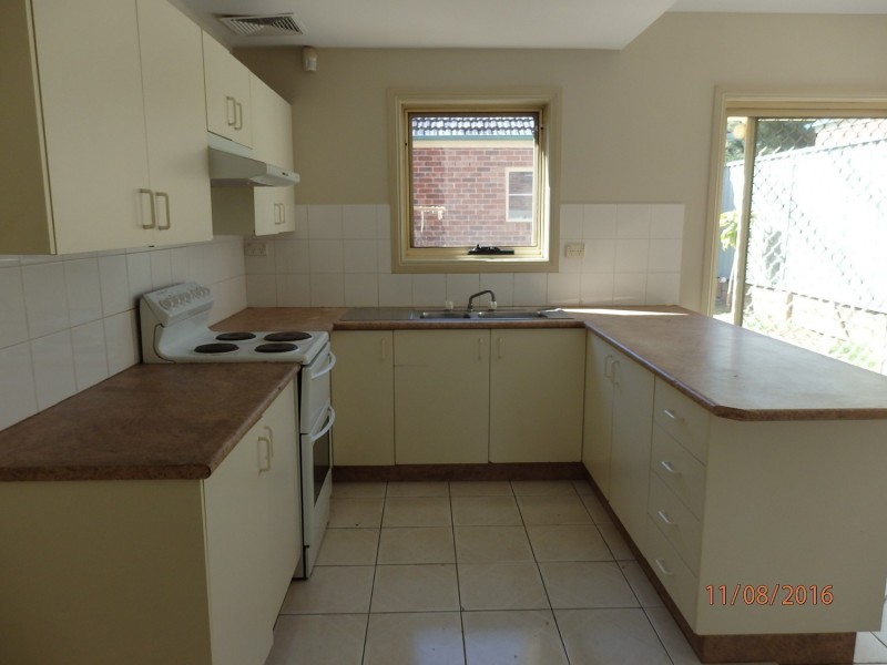 2/1-3 Kurrajong Road, Casula NSW 2170