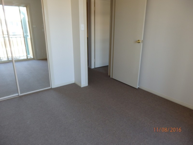 2/1-3 Kurrajong Road, Casula NSW 2170