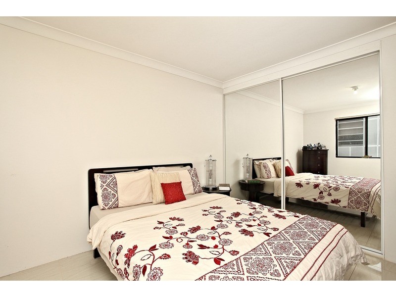 11/84 Campbell Street, Liverpool NSW 2170