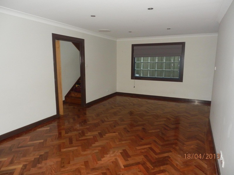 23 Wattle Road, Casula NSW 2170