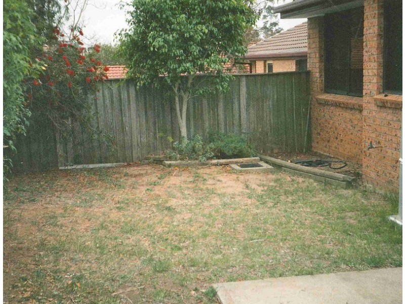 8/45 Pine Road, Casula NSW 2170