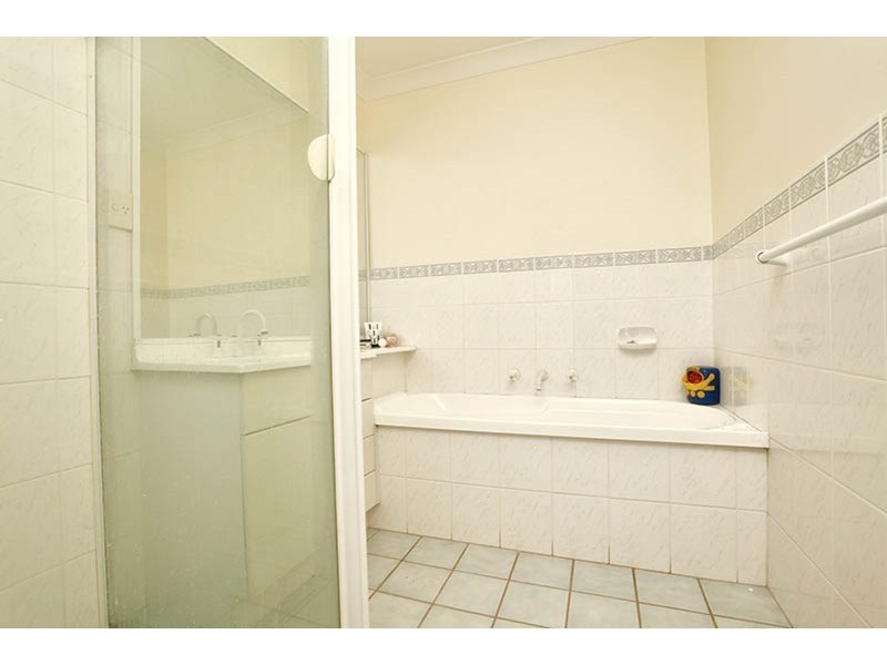 6 Rules Place, Horningsea Park NSW 2171