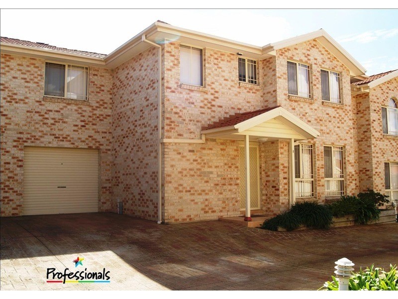 8/51-55 Myall Road, Casula NSW 2170