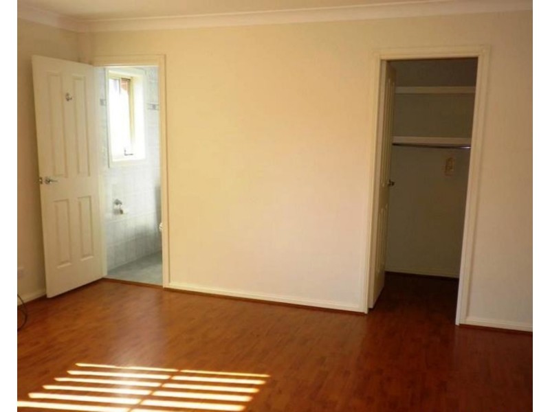 3/17-19 Carnation Avenue, Casula NSW 2170