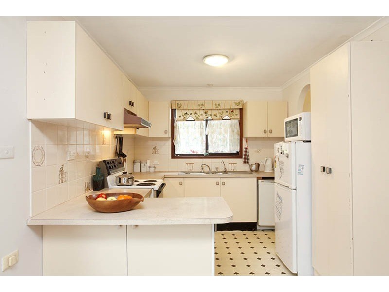 39 Napier Avenue, Lurnea NSW 2170