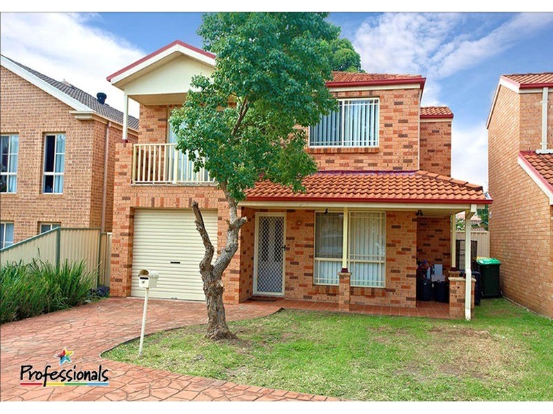 16 Thirroul Circuit, Prestons NSW 2170