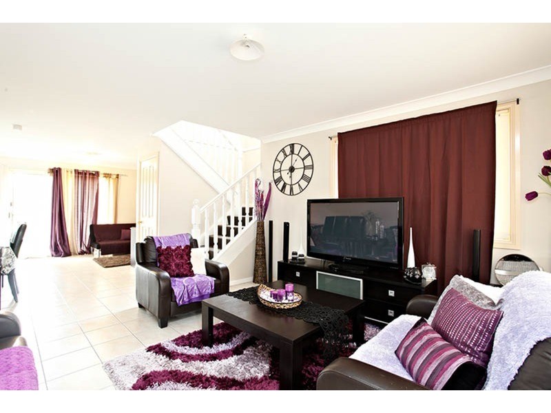 16 Thirroul Circuit, Prestons NSW 2170