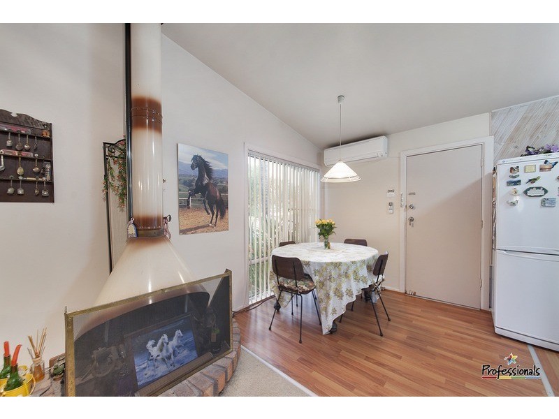 42  Waratah  Avenue, Casula NSW 2170