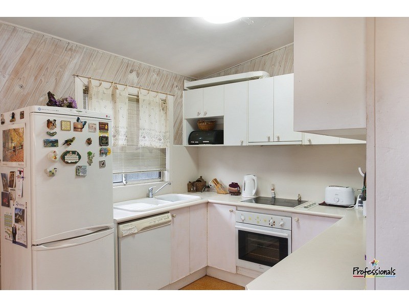 42  Waratah  Avenue, Casula NSW 2170