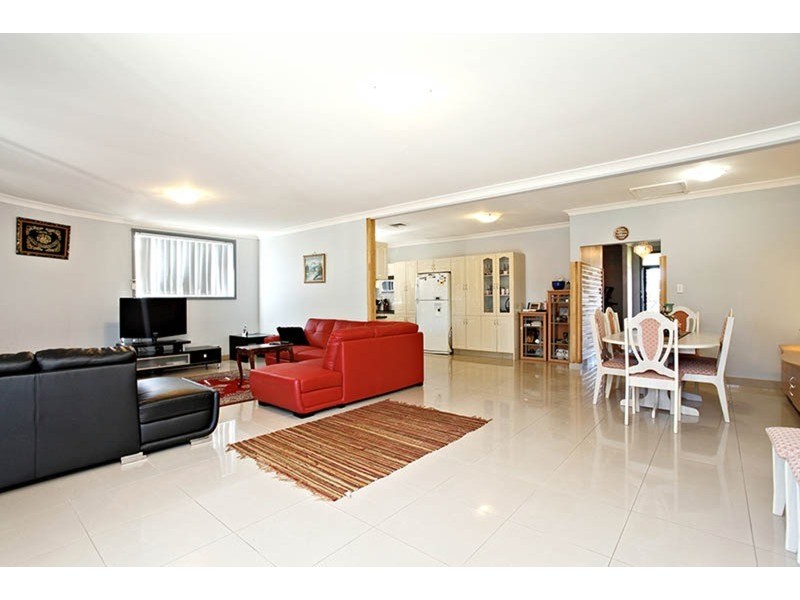 11 Carnation Avenue, Casula NSW 2170