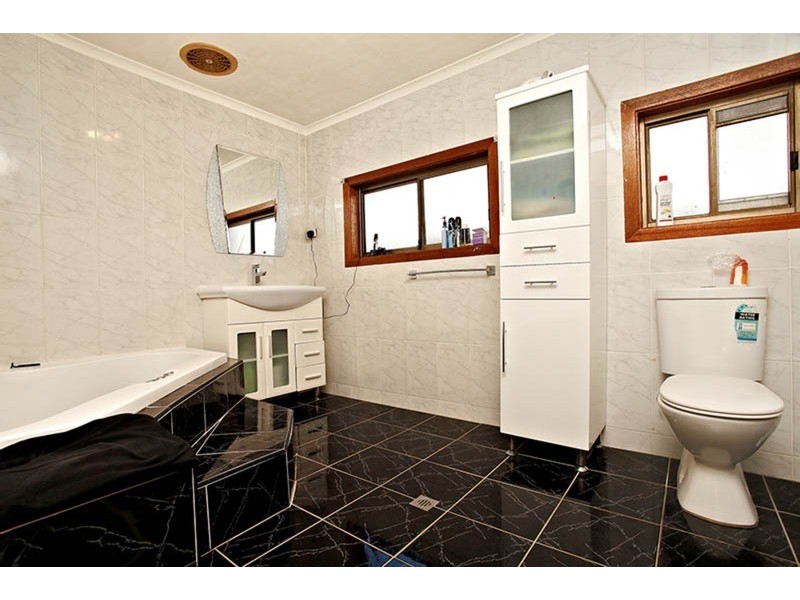 11 Carnation Avenue, Casula NSW 2170