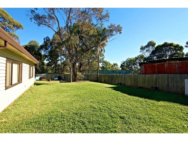 11 Carnation Avenue, Casula NSW 2170