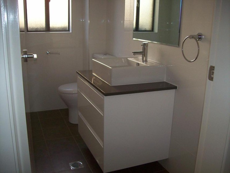 28B Chrysanthemum Avenue, Casula NSW 2170